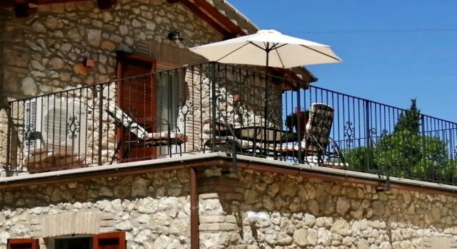 Коттедж La Casetta di nonnaNà - Casa vacanze