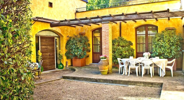 B&B La Fattoria, Boek Bed and Breakfast Hotels in Cascina met ontbijt, Ontbijt