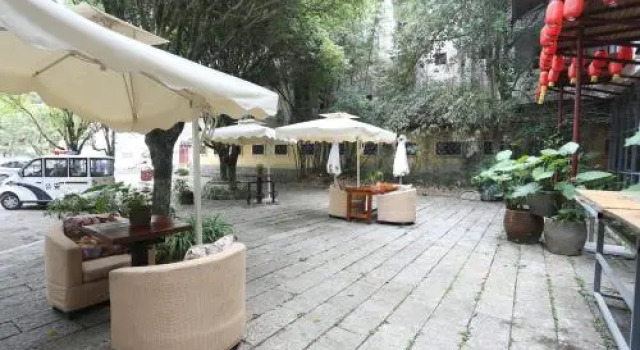 Yangshuo Yuese Boutique Inn, Забронировать Бутик-отель Бутик-отели Яншо, рядом с Парк Яншо, Бутик-отель