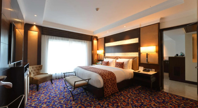 Люкс Ramada Plaza Chennai