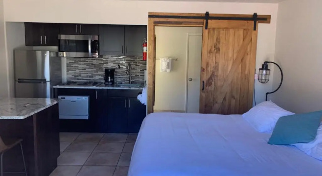 Студия Red Agave Resort
