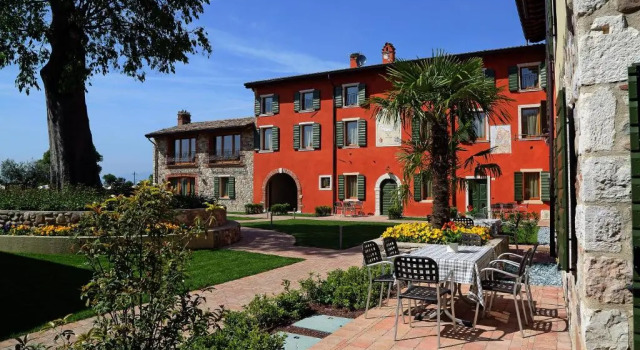 Апартаменты с 2 комнатами Residence Borgo Mondragon