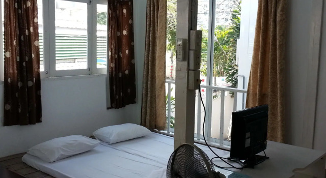 Baan KangMung Hua Hin On The Beach, Забронировать Отель Као-Такиаб Хуахин, рядом с Храм Ват-Као-Крайлас