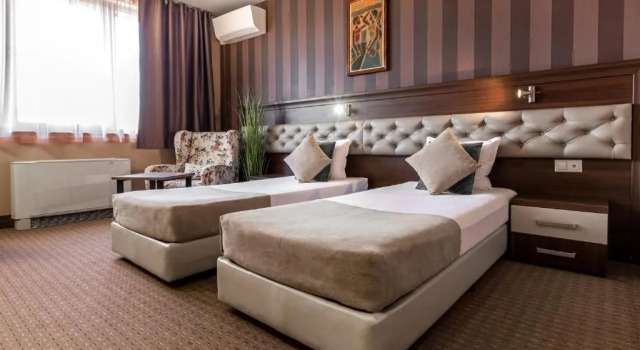 Двухместный номер Standard с видом на город Business Hotel Plovdiv - Central Location