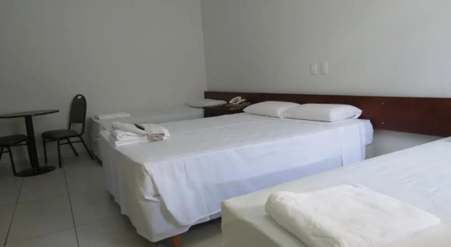 Четырёхместный номер Standard Hotel Monalisa