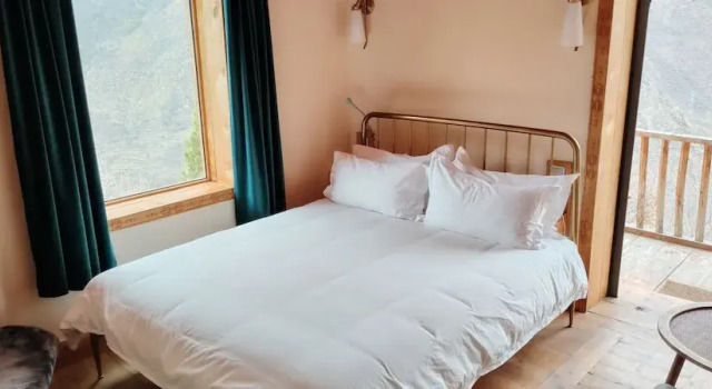 Standard cameră LaMaiSon