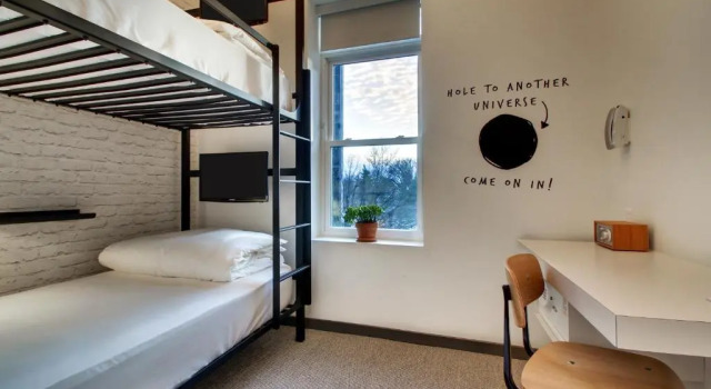 Двухместный лофт Hotel Hive