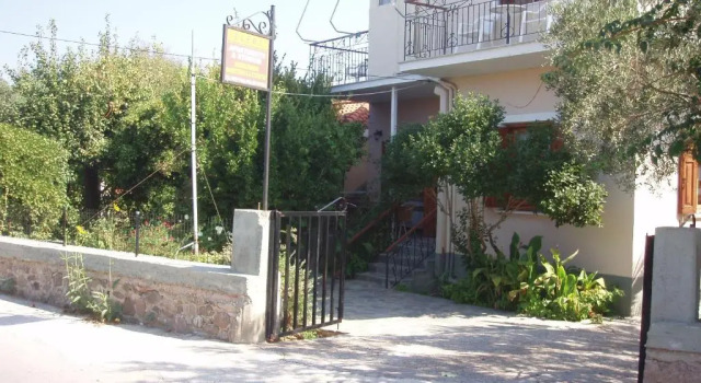 Monolocale con balcone e con vista Eleni Studios & Apartments