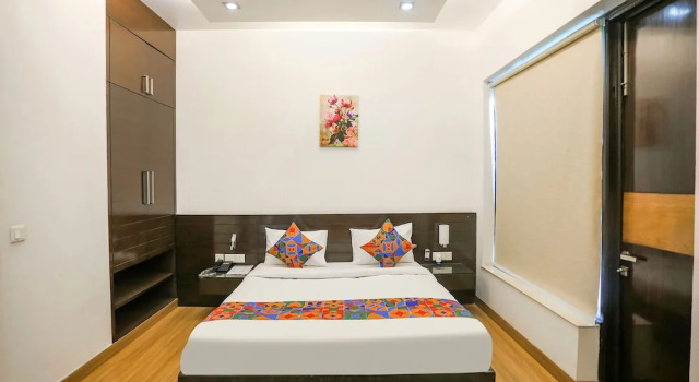 Номер Deluxe FabHotel Rivlet Residency