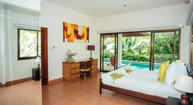 Secret Garden Villa 3BR（Pool/Walk to beach）