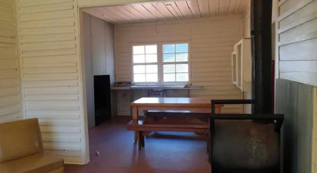 Camera Standard Little Styx Cabins