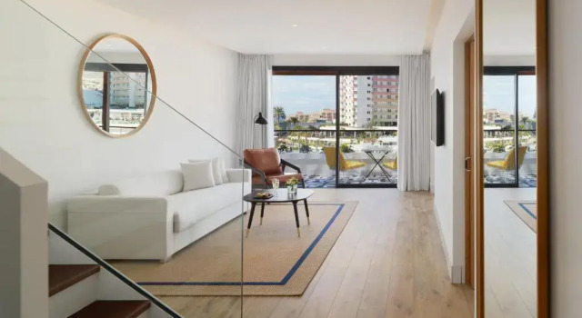 Двухместный люкс Rooftop H10 Atlantic Sunset Horizons Collection