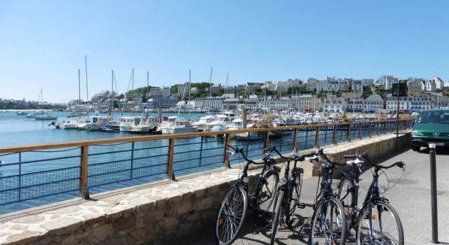 Studio 100 m from one of the most beautiful beaches of Finistere, Audierne, Rezerwuj Hotel Audierne 