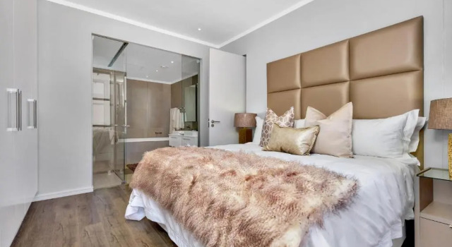 Sandton Apartment 15 West Road South, Забронировать Апартаменты/квартира Отели Йоханнесбург с парковкой, рядом с Benmore Centre, Парковка
