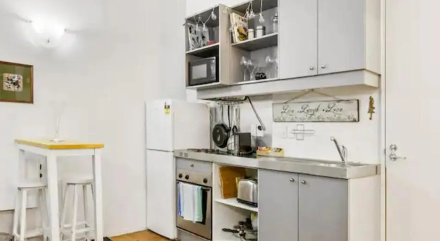 Апартаменты Lovely 1-bedroom apartment on Queen Street