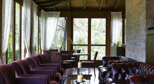 Country Club Hotel & Suites, Book Hotel Karpenisi 