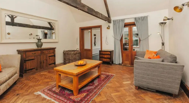 Aston Pottery - From 250 Per Night