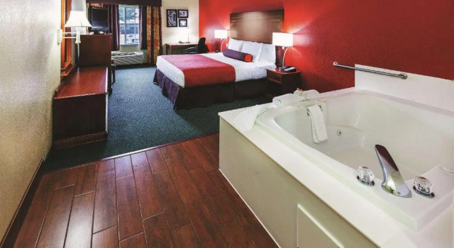 Номер Standard La Quinta by Wyndham Weatherford