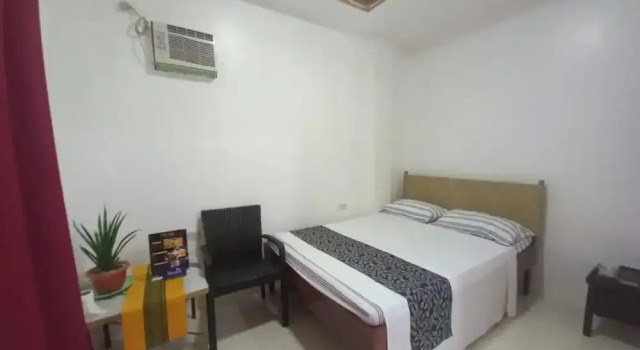 Номер Standard OYO 1130 Thrivers Hometel