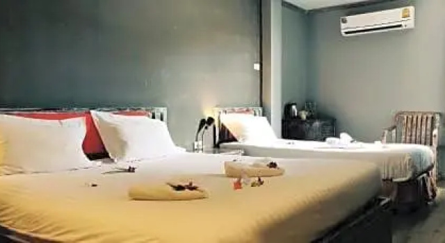 Трёхместный номер Standard City Dance Hotel