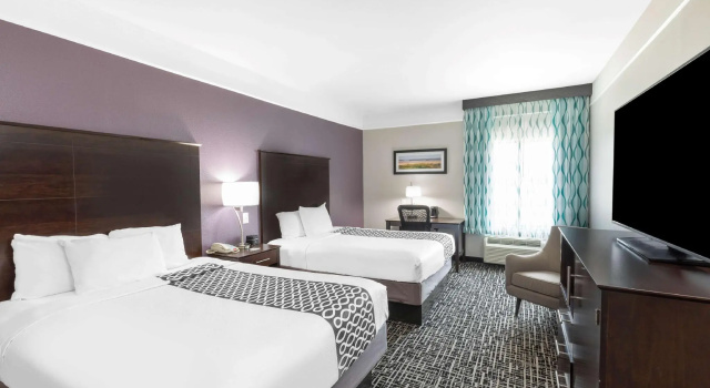 Четырёхместный номер Standard La Quinta Inn & Suites by Wyndham Port Lavaca