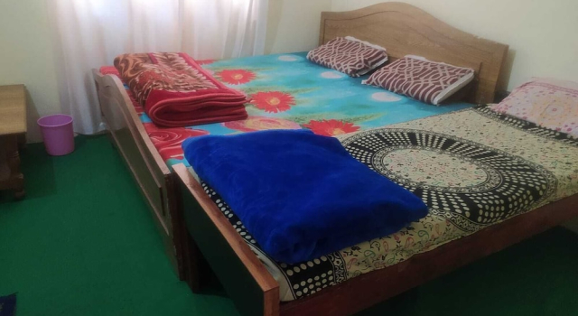 HOTEL SHIVKRIPA AND RESTAURANT, Rezervovat Hotel Dharāsu Uttarakhand