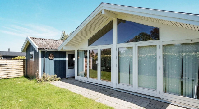 Коттедж 7 Person Holiday Home in Holbaek