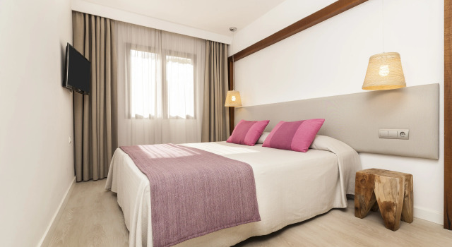 Insotel Club Tarida Playa, Book Hotel Hotels in Ibiza with a Pool, Swimming Pool
