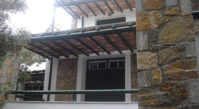Elia Village by Irida Iris Group