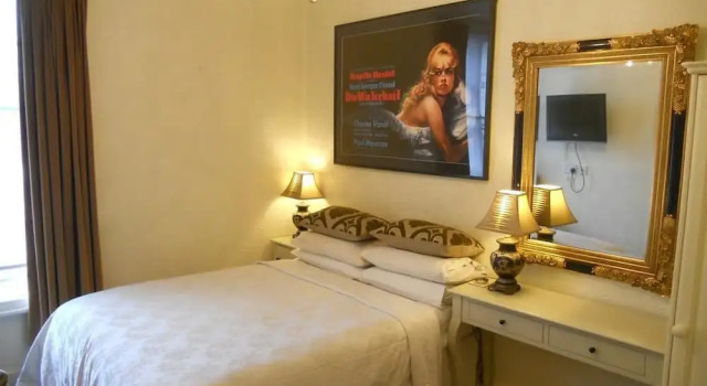 Двухместный номер Standard Bentley Tower Hotel
