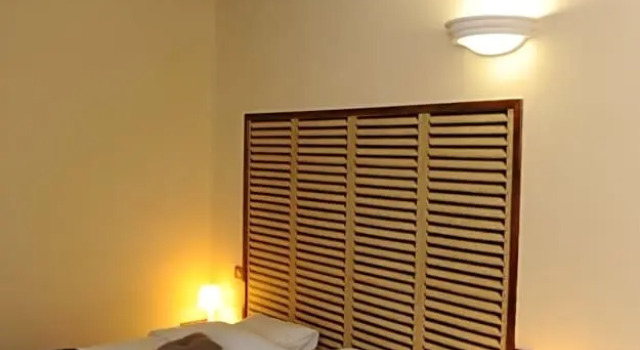 Четырёхместный номер Standard Logis Hôtel Restaurant lEcu de France