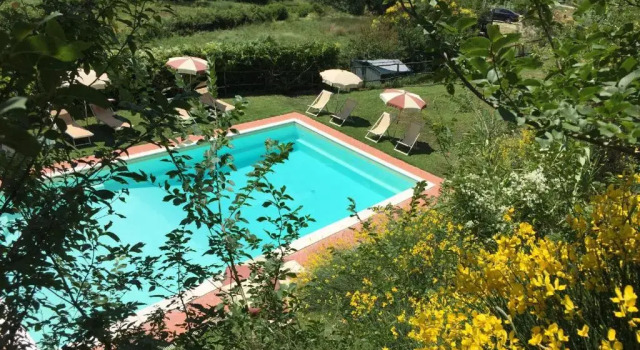 Agriturismo Montecastello, Rezervați Hotel Montecastello Toscana