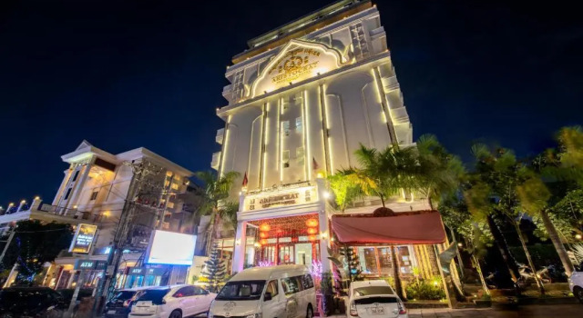 Diamond Ocean Resort, Book Hotel Ream National Park 