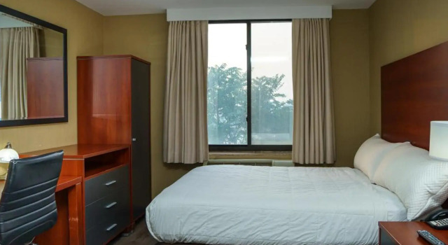 Prince Flushing Hotel, Забронировать Отель Флашинг Куинс, рядом с NewYork-Presbyterian Queens Hospital