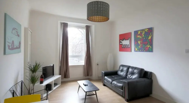 Modern Apartment in the Heart of Edinburgh, Забронировать Апартаменты/квартира Апартаменты Эдинбурга, рядом с The City of Edinburgh Council, Апартаменты/квартира