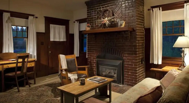 Belton Chalet, Book Chalet Sommerhuse i Montana, Hytte