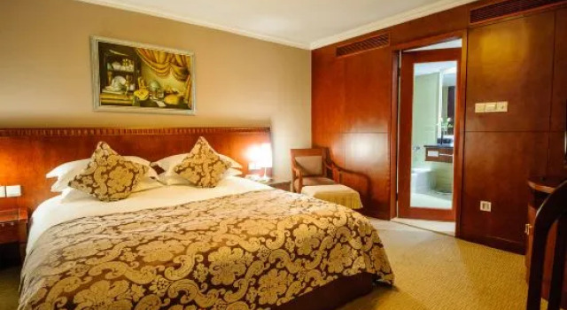 Люкс Deluxe Qijia Shan Hotel