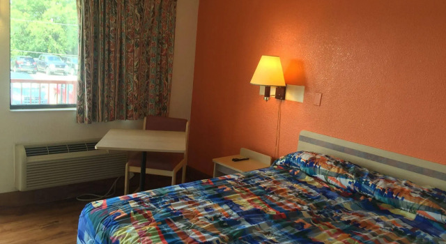 Royal Inn, Buchen Sie Hotel Columbia Missouri