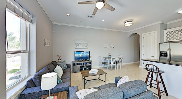 131esau8 2 Bedroom Condo