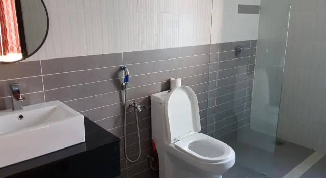 Imperiale Residence Kuching, Rezerwuj Hotel Hotele w Sarawak z parkingiem, Parking