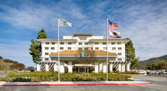 Embassy Suites by Hilton San Rafael at Marin Center
