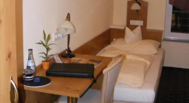 Номер Standard Hotel Gaum