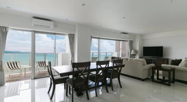 Семейный люкс Hideout Okinawa Uruma