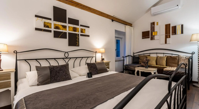 Heritage hotel Forza, Rezervovat Hotel Baška 