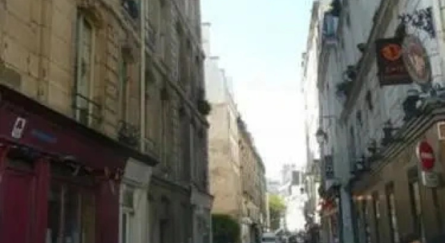 Apart of Paris - Montorgueil - Rue St Sauveur, Забронировать Отель Париж Иль-де-Франс, рядом с Страсбур – Сен-Дени
