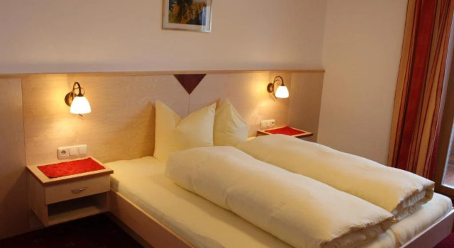 Haflingerhof, Rezerwuj Hotel Hotele w Tyrol z parkingiem, Parking
