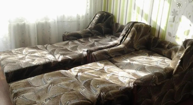 Сomfort&Servis Apartment on Mira of Yuzhny, Buchen Sie Ferienwohnung Hotels in Juschnyi mit Parkplatz, Parkplätze