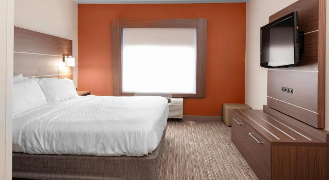 Номер Standard Holiday Inn Express & Suites Interstate 90 by IHG