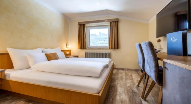 Номер Economy Berghotel Garni Burgblick-Zaismann Adults Only