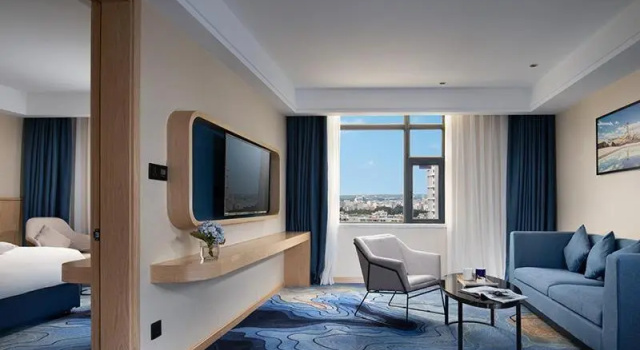 Люкс Kyriad Marvelous Hotel Maoming Dianbai Wanda Plaza